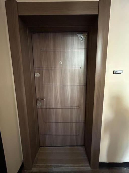 Luxurious Flat Pleven Center公寓 外观 照片